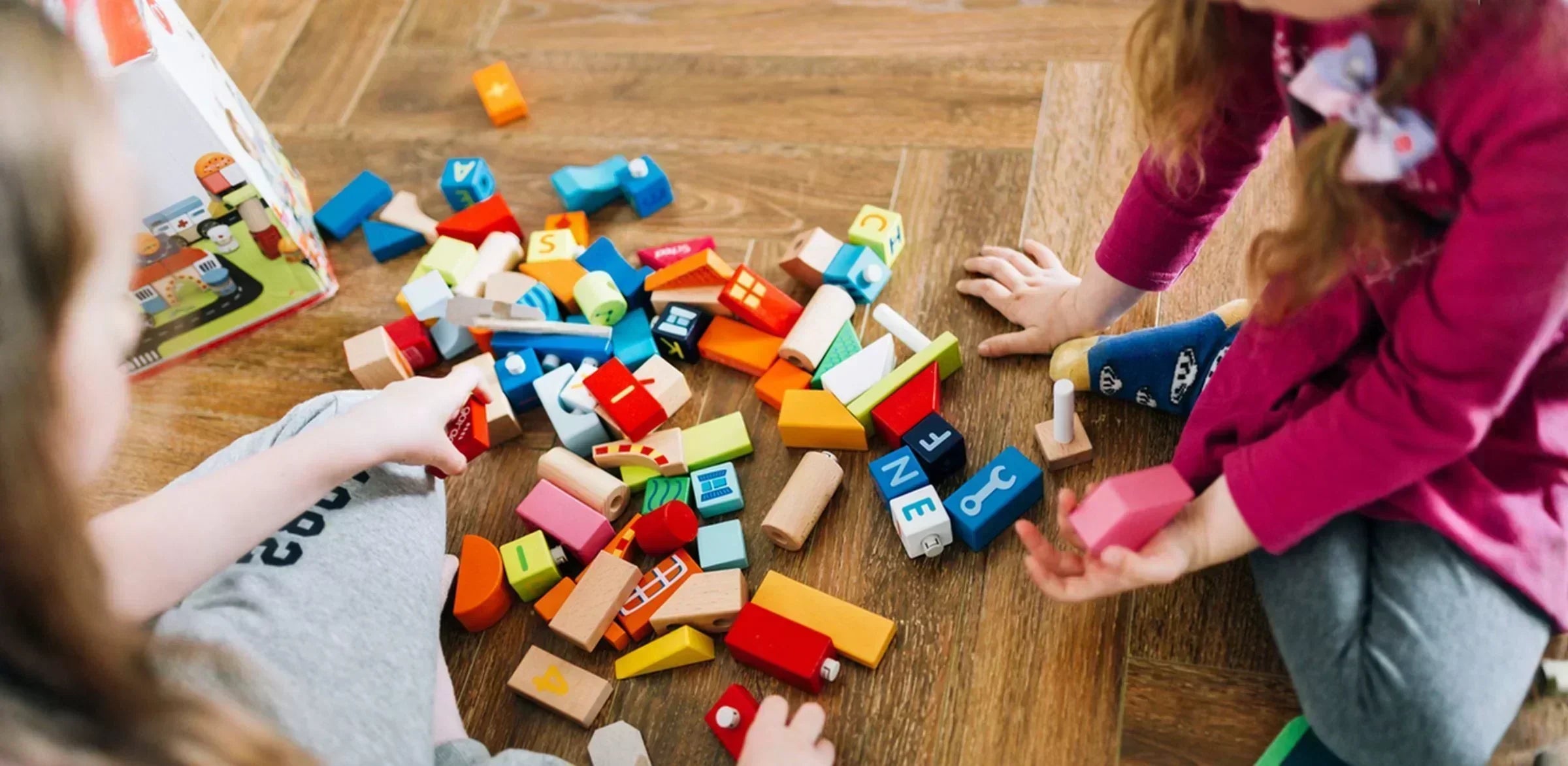 Free Play with Building Blocks Encourages Imagination and Interaction