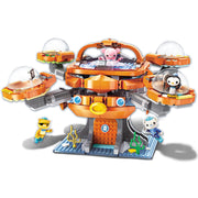 "Kinderspielzeug aus Bauklötzen"