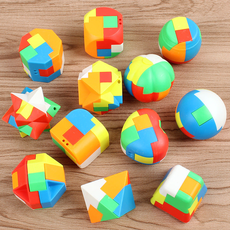 Konfuzius Luban Lock Ein komplettes Set von wohltuenden intellektuellen Spielsachen für Kinder