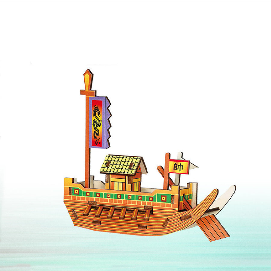 Hölzernes Piraten schiff zusammen gebaut Modell dekoratives Spielzeug