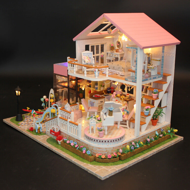 mytooy Traumvilla Puppenhaus mit Beleuchtung