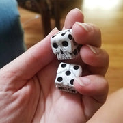 "Weißer Totenkopf-Würfelspiel Neuartige Freizeitspielzeuge"