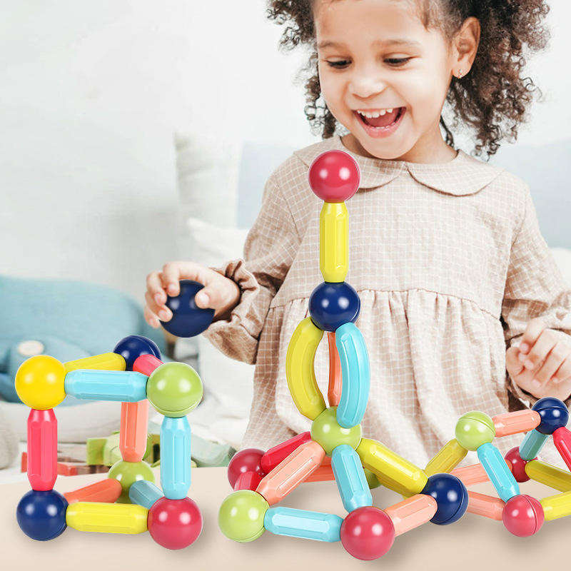 Neu: Magnetische Bauklötze