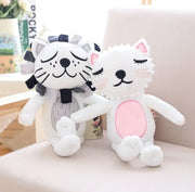 Kawaii Plüschtier Katze und Löwe als weiche Kuscheltiere für Kinderzimmer und Dekoration